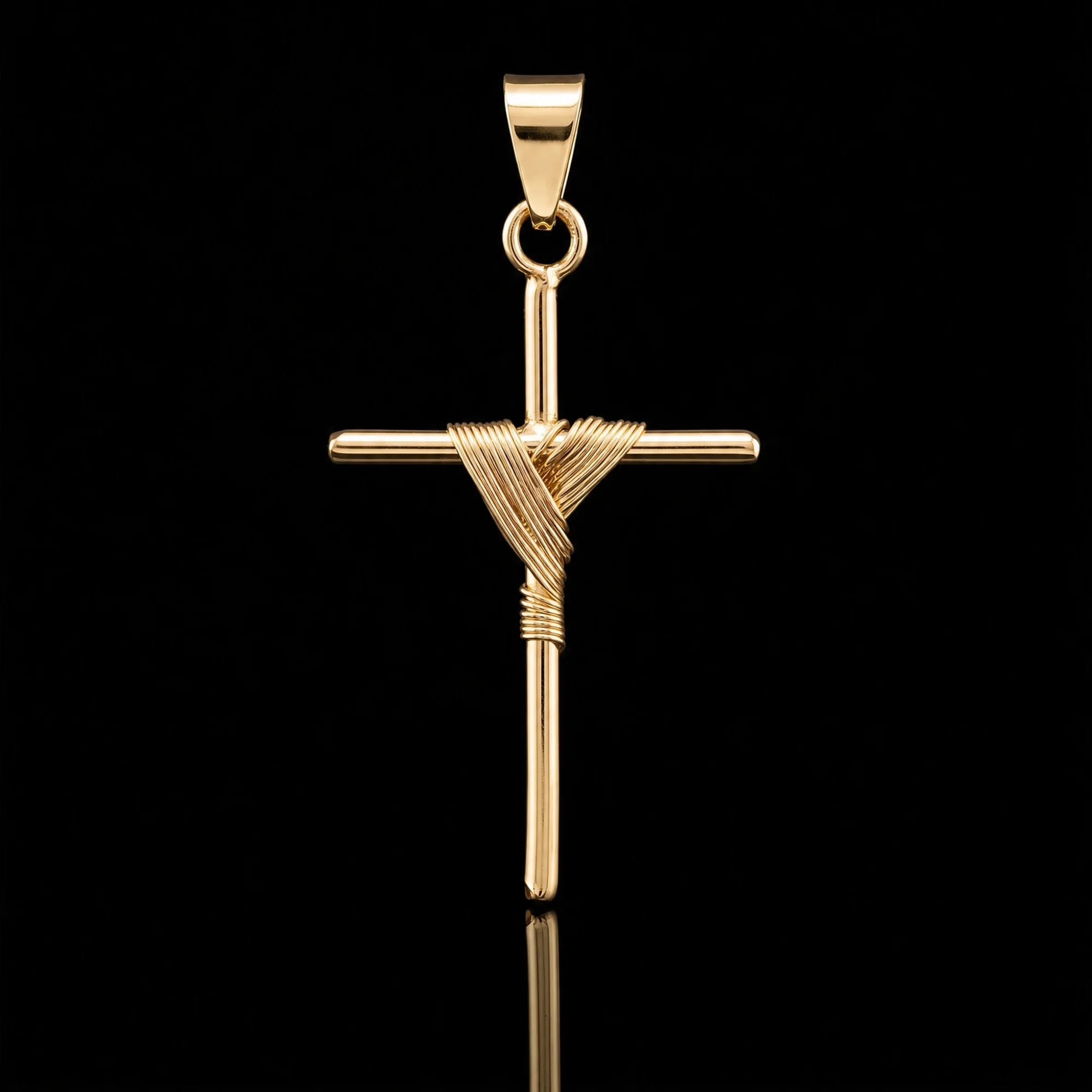 Pingente Crucifixo Amarrado M