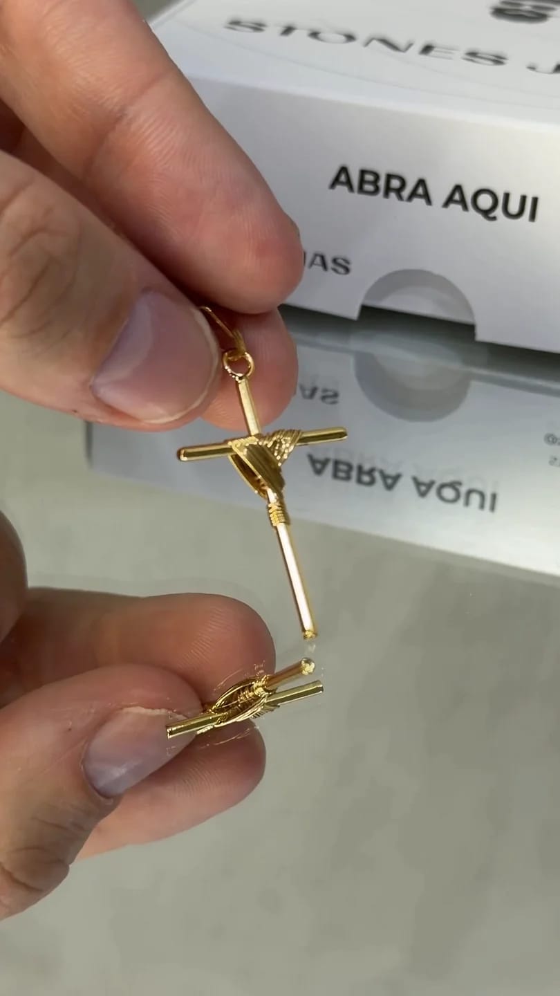 Pingente Crucifixo Amarrado M