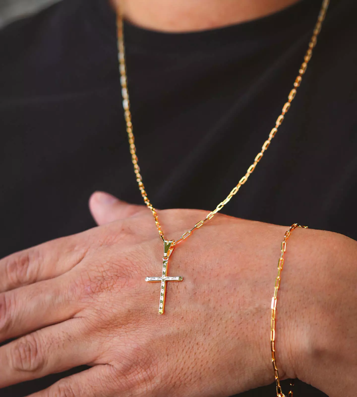 Corrente e Pulseira Cadeado Alongado 3mm Fecho Bomba + Crucifixo Tracejado