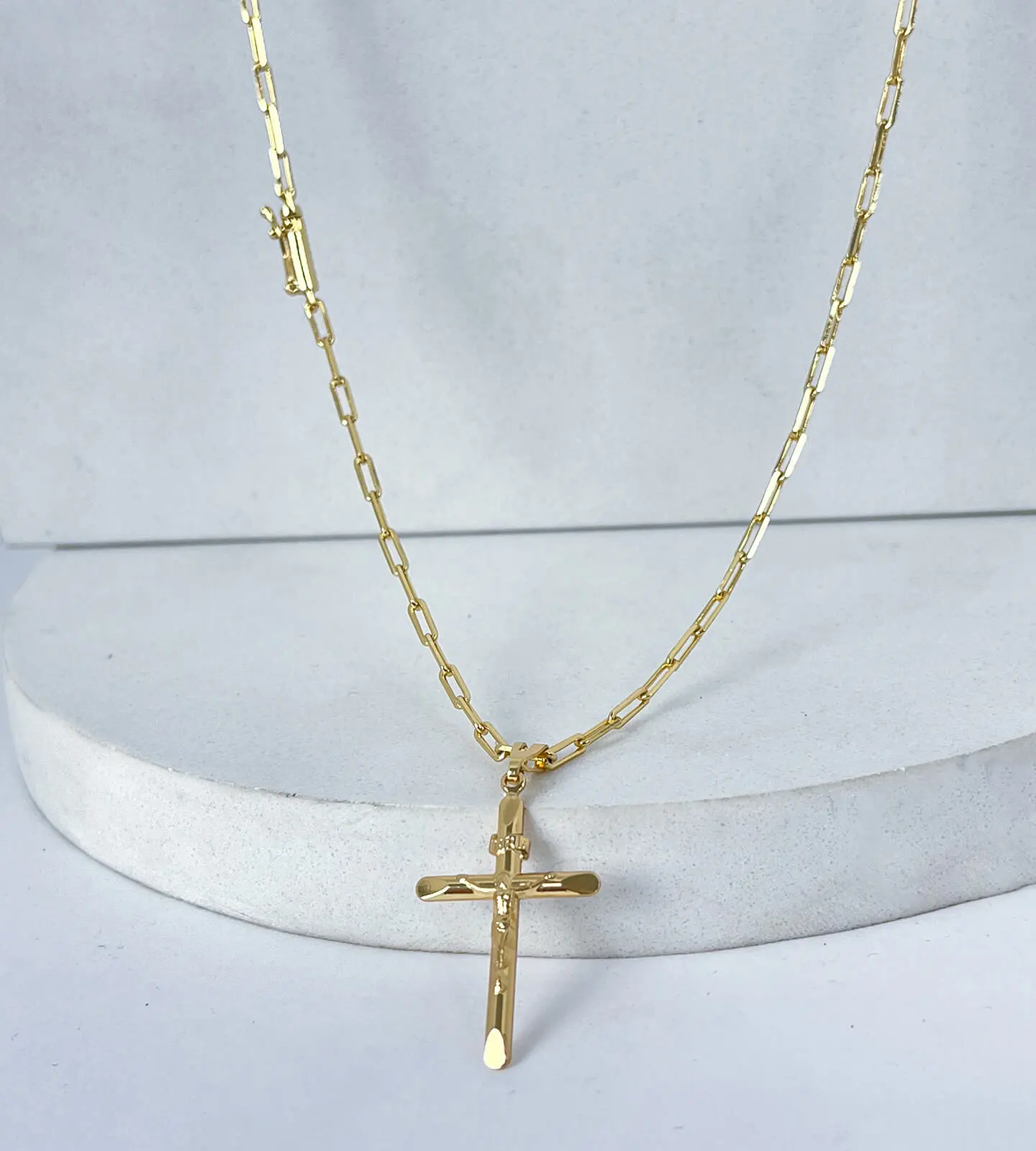 Corrente Cadeado Alongado 3mm + Crucifixo Estampado Com Cristo